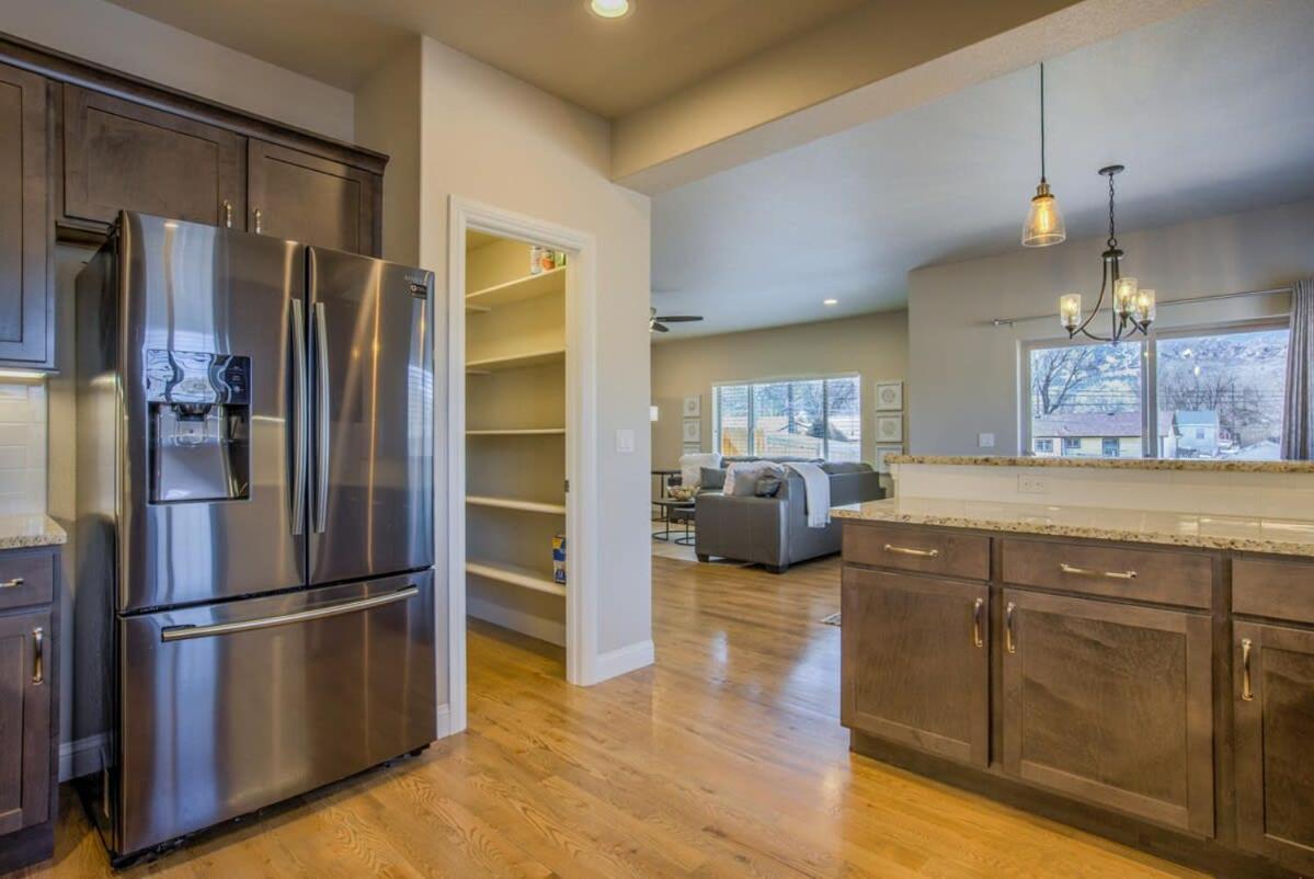 4Bd Westside Vacation Home W Space & Flexibility Colorado Springs Exterior photo