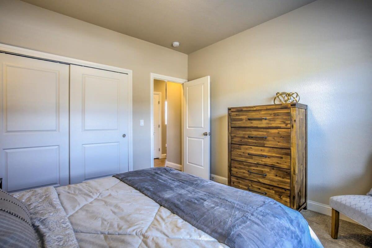 4Bd Westside Vacation Home W Space & Flexibility Colorado Springs Exterior photo
