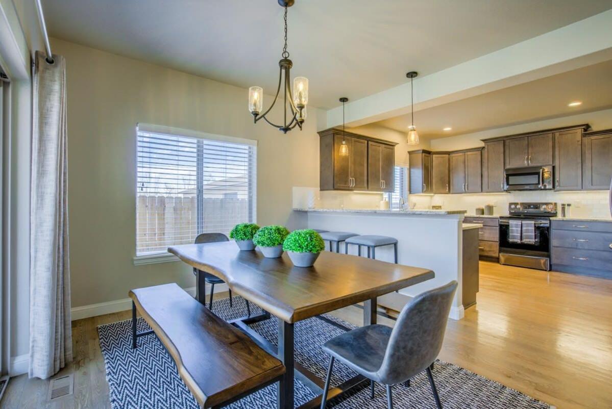 4Bd Westside Vacation Home W Space & Flexibility Colorado Springs Exterior photo
