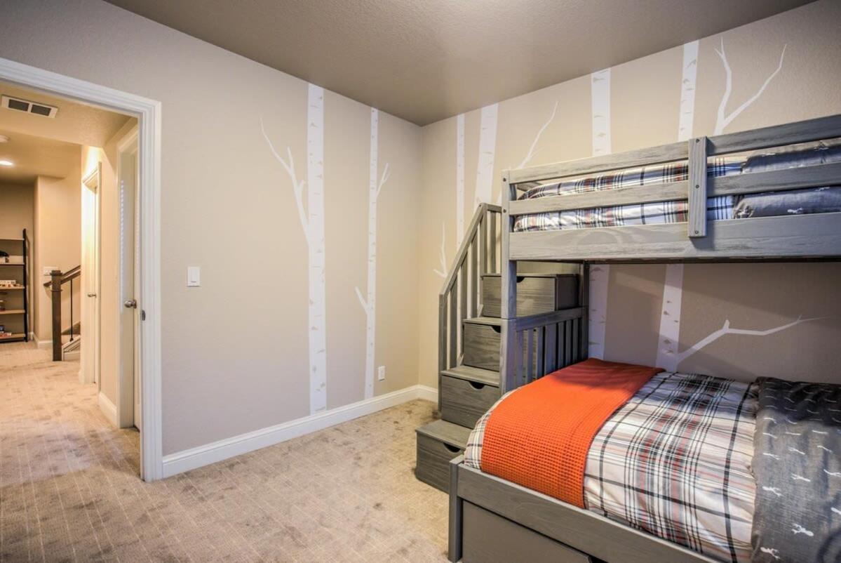 4Bd Westside Vacation Home W Space & Flexibility Colorado Springs Exterior photo